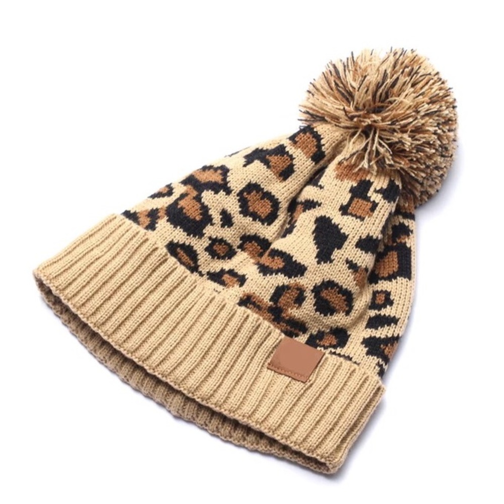 🔥NEW🔥🐆 Leopard Beanie
